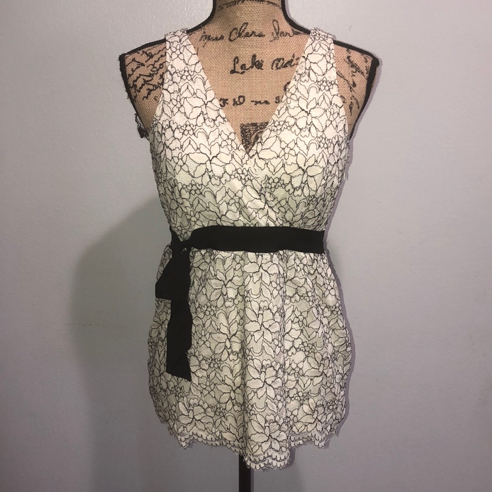 WHBM laced babydoll top with bow
